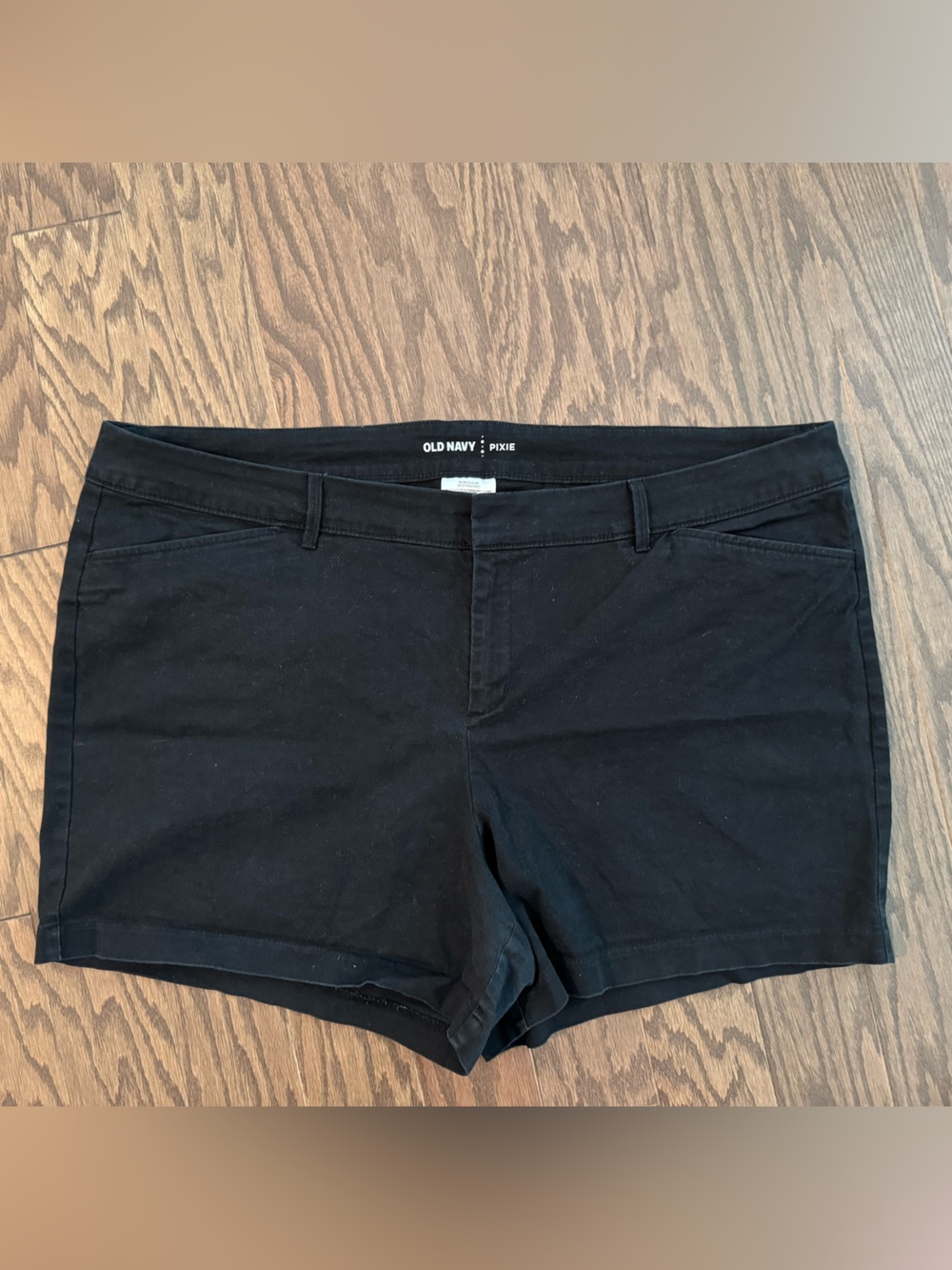 Old Navy Black Pixie Shorts - Classic Casual Style